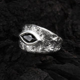 Oculus Ring