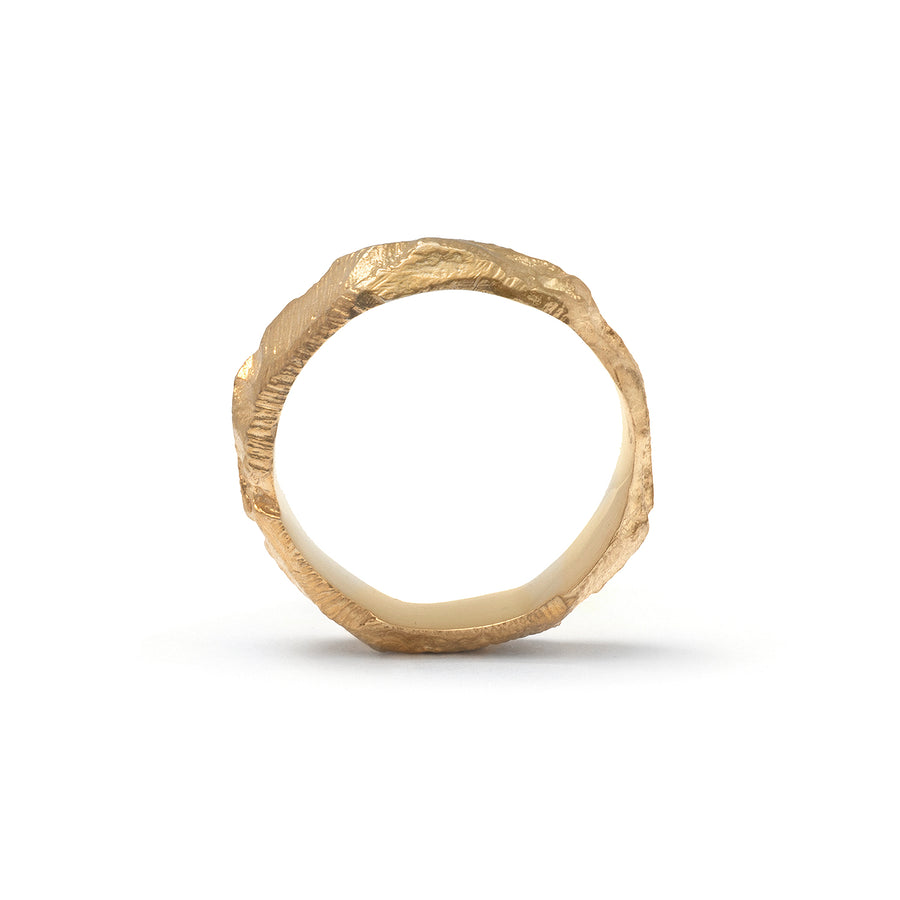 Ash Ring